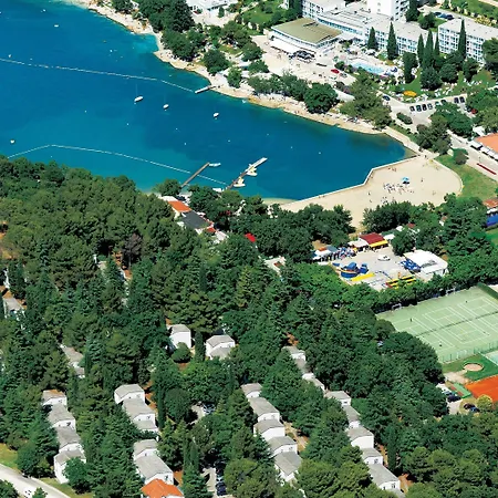 Astra Plava Laguna 2*